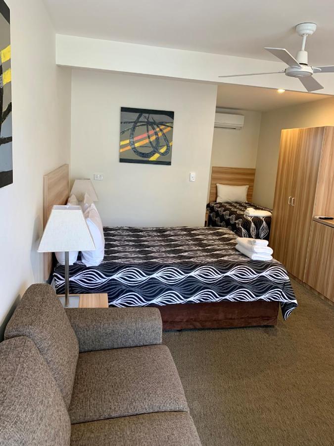 Seahorse Motel Каус Екстер'єр фото