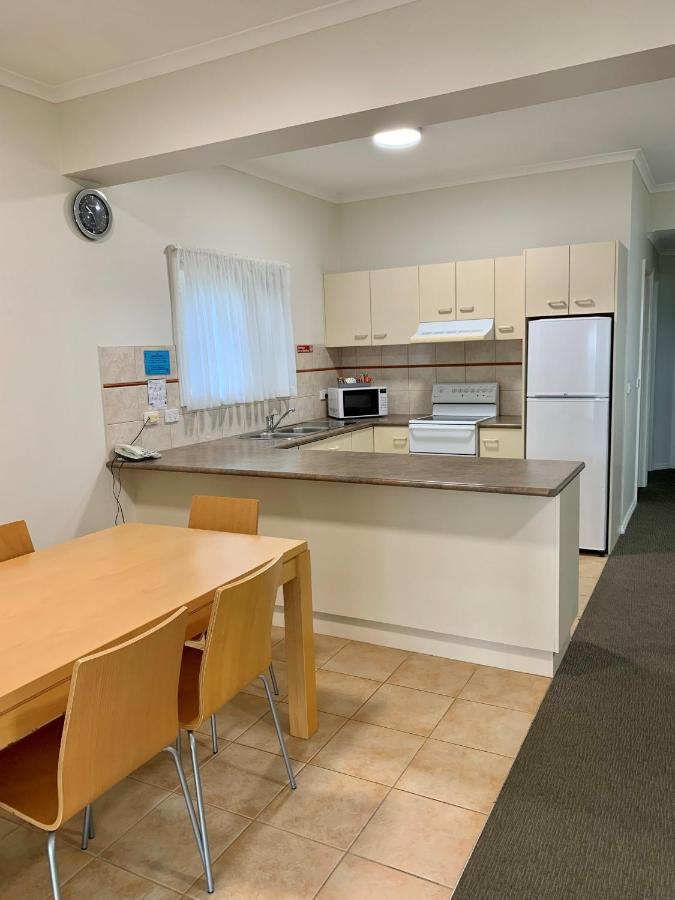 Seahorse Motel Каус Екстер'єр фото