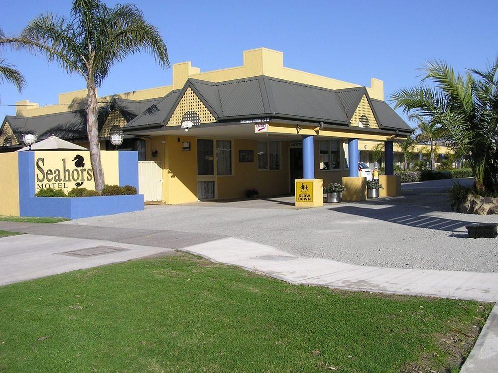 Seahorse Motel Каус Екстер'єр фото