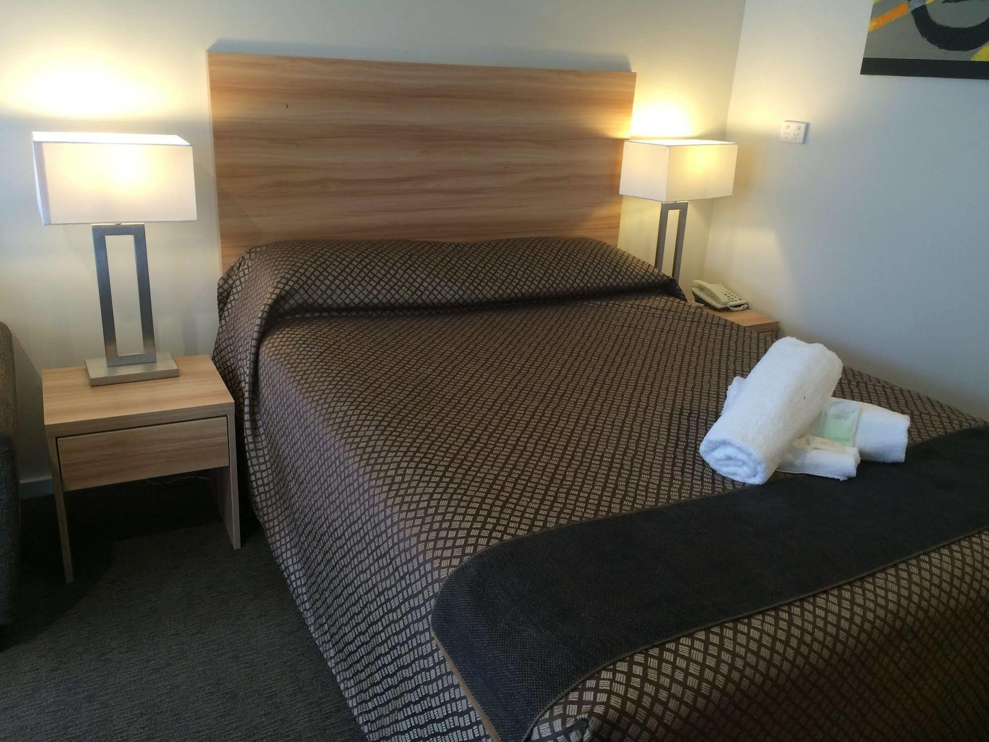Seahorse Motel Каус Екстер'єр фото