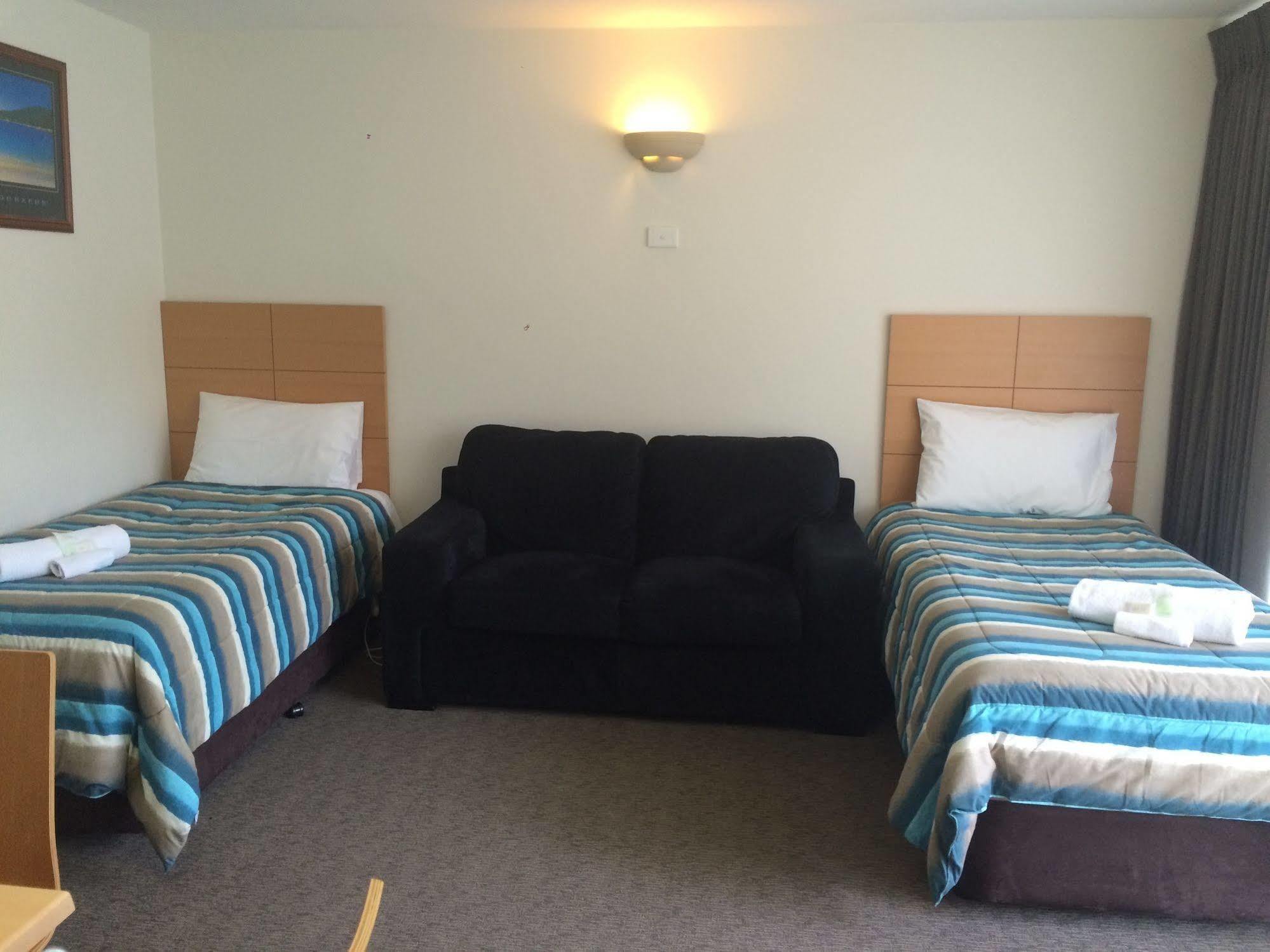 Seahorse Motel Каус Екстер'єр фото