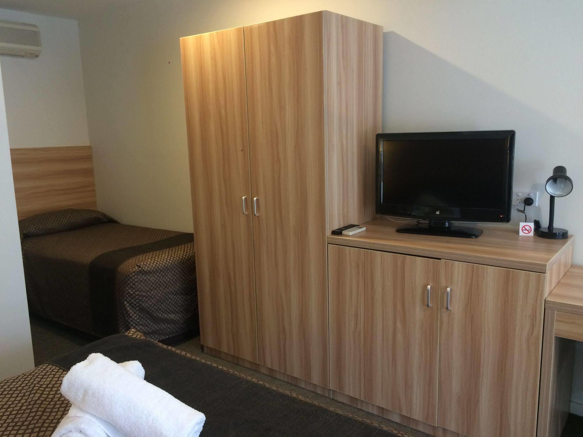 Seahorse Motel Каус Екстер'єр фото