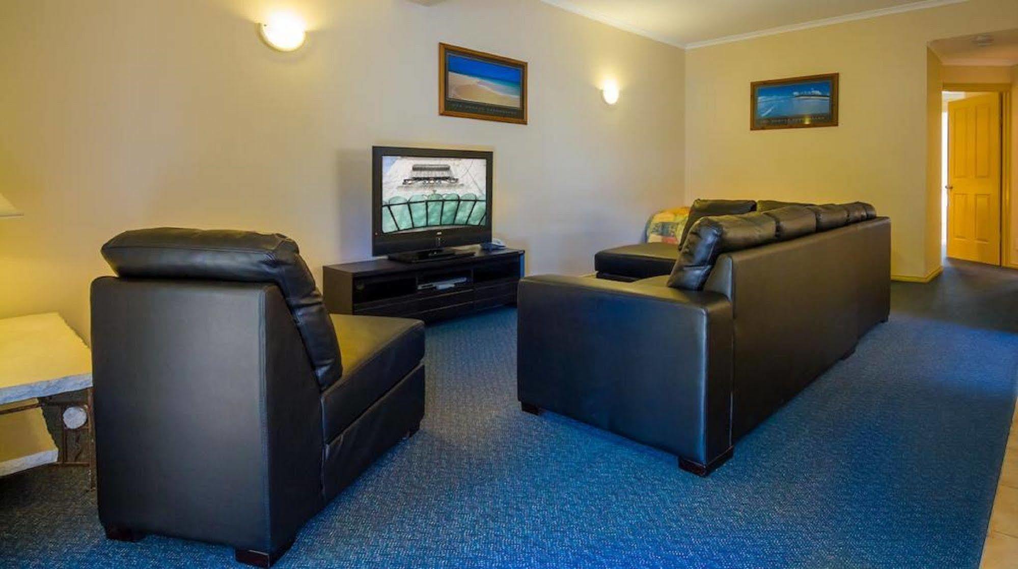 Seahorse Motel Каус Екстер'єр фото